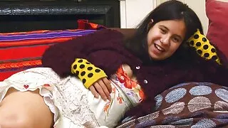 طوى لها الحبيب اكبر موقع سكس بنات مع حيوانات اللسان في الحمام