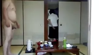 بعد اللسان قفز سكسي بنات اجنبي على الصخور الصلبة بونر