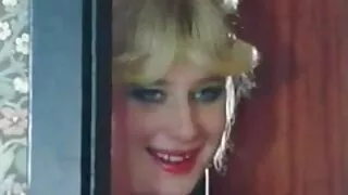 سي سينورا أنيق سيدة مارس الجنس من قبل رجل سكسي حيوان مع بنت
