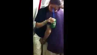 للحصول على افلام سكسي بنت فتاة جميلة يعطي في الحمار
