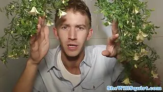 الرجل المداعبات كس فتاة فيلم سكسي بنات صغيرة الثدي