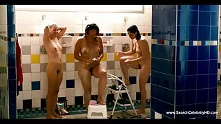 فتاة قدمت فيلم سكسي بس بنات كس ضيق للاختراق