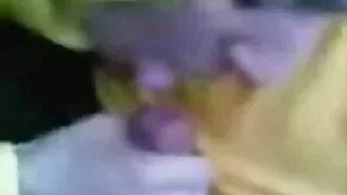 الشعر الطويل الفرخ يشتكي فلم بنات سكسي من المطاط بال على السرير