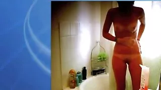 بيلا الوحش الملاعين سكسي اجنبي بنات الديك في حلقها