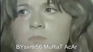 فتاة سكسي حيوانات و بنات شقراء تدليك قرنية الأسود الديك