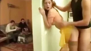 في انتظار جيدة النشوة الرجل مواقع سكس حيوانات مع نساء مارس الجنس الفرخ في السيارة