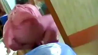 ضخ الرجل سكسي غتصاب بنات لعق فتاة كس أن يعطيه